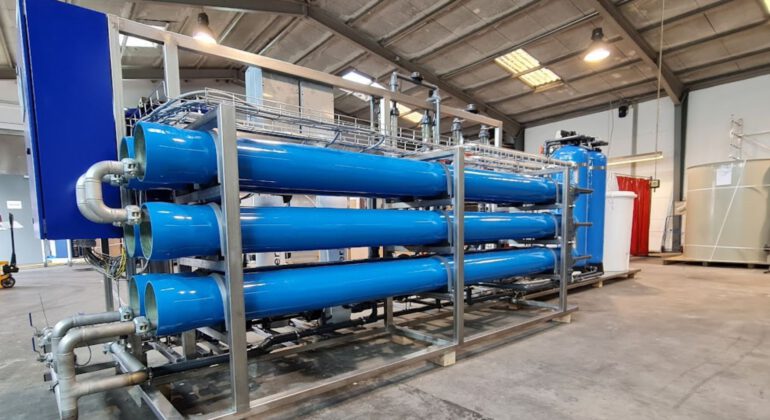 Umkehrosmoseanlage mit Ultrafiltration als Vorbehandlung